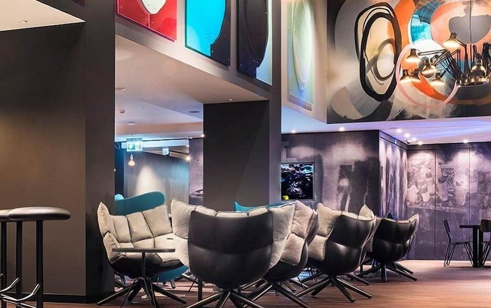 Lounge Photo