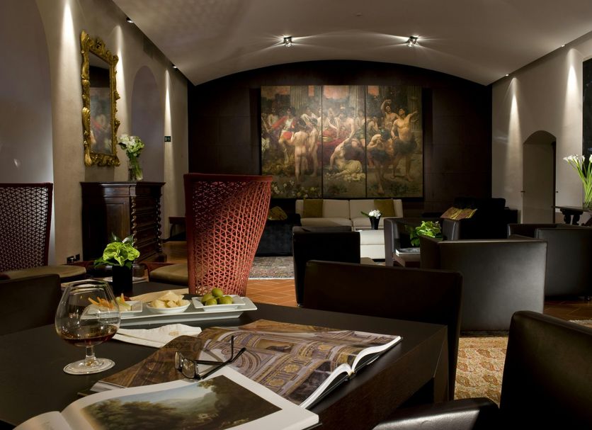 Lounge Photo