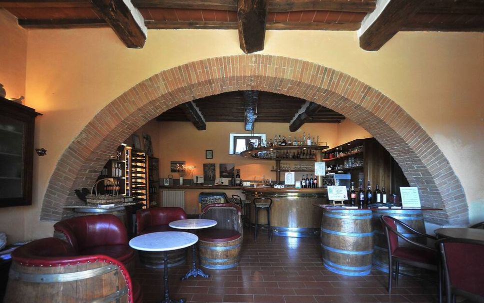 Bar Photo