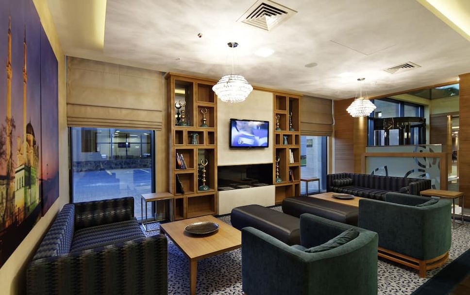 Lounge Photo