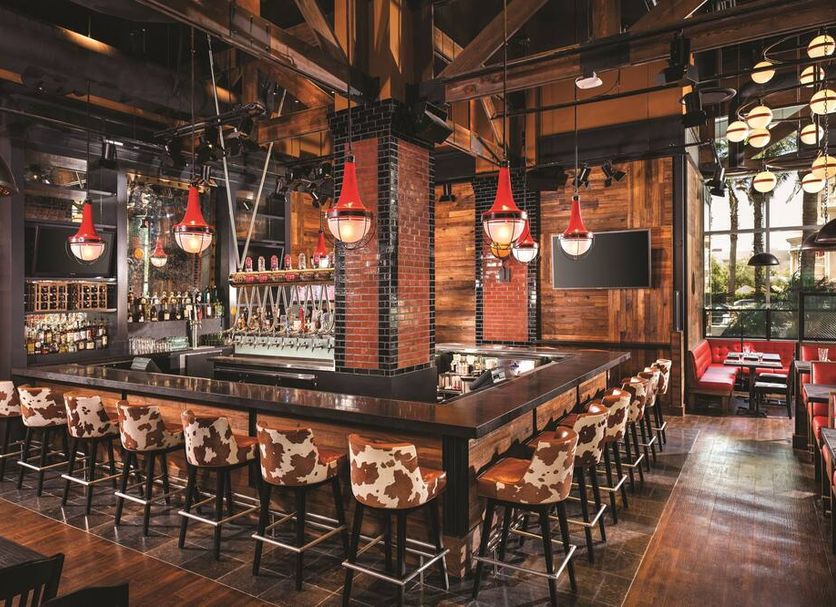 Bar Photo