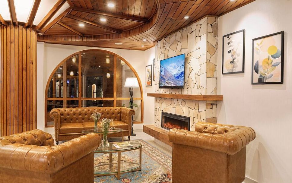Lounge Photo