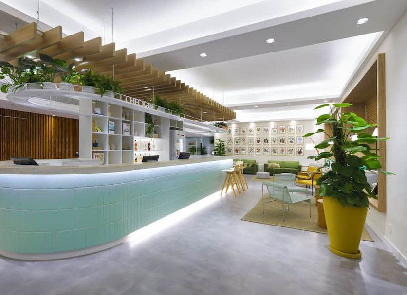 Front desk Photo