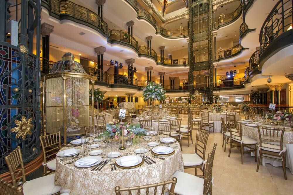 Banquet hall