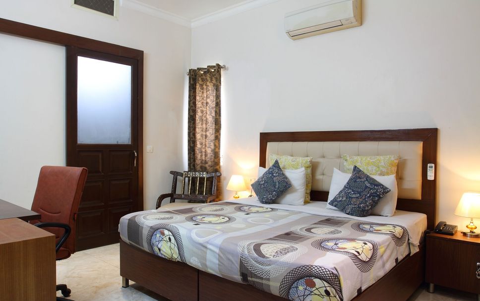 Bedroom Photo