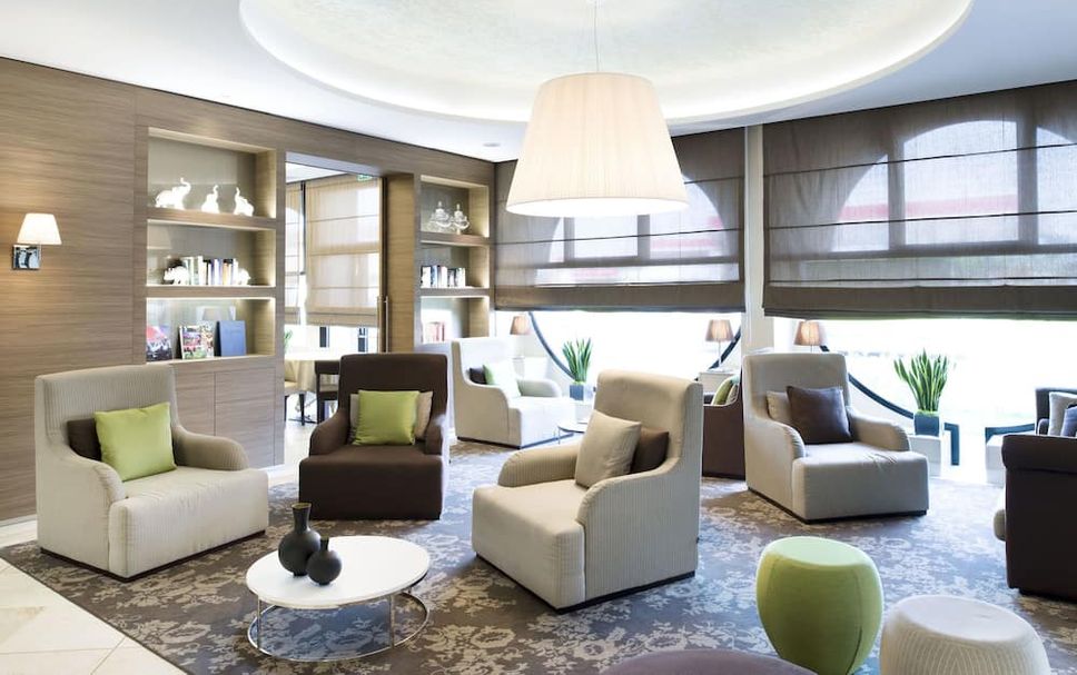 Lounge Photo