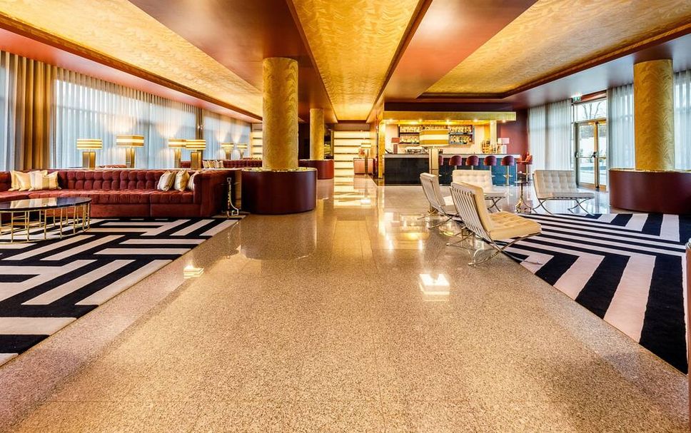 Lobby Photo