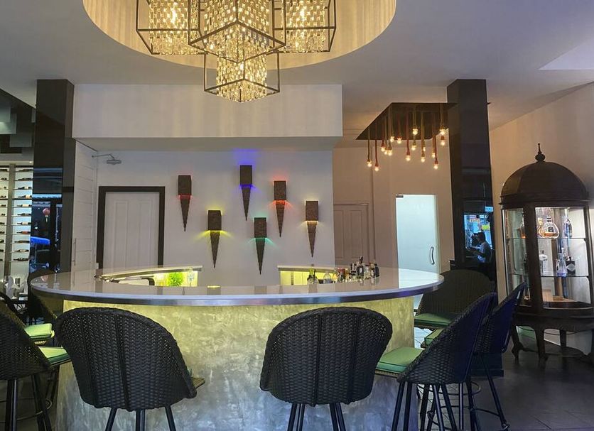 Bar Photo