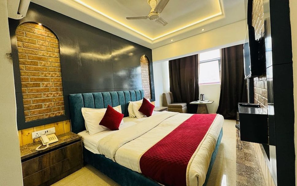 Bedroom Photo