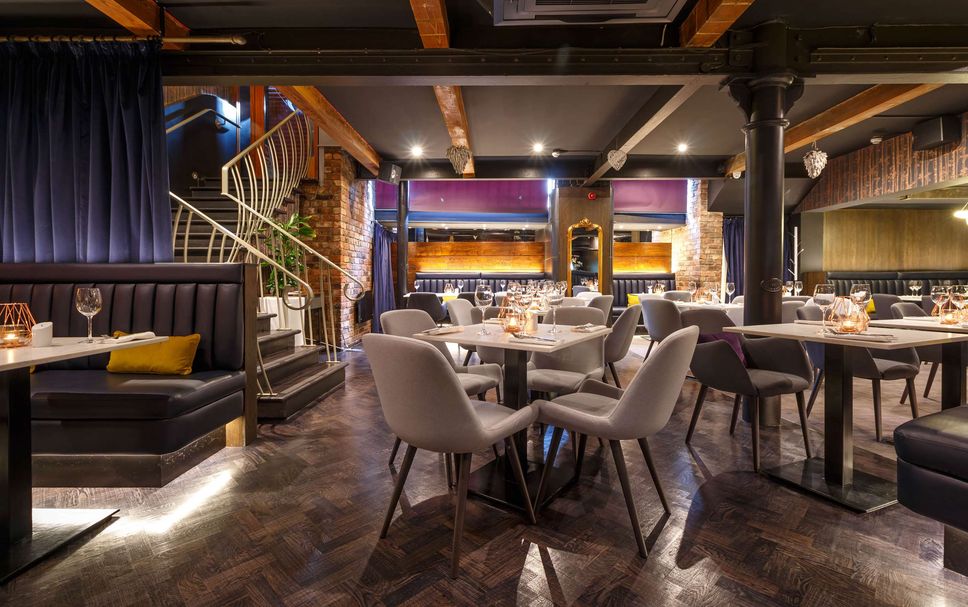 Restaurant Photo