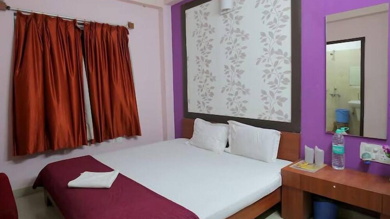 Hotel Pushpa (Berries Group Of Hotels)
