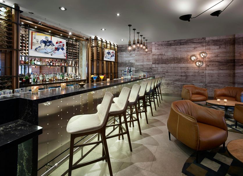 Bar Photo