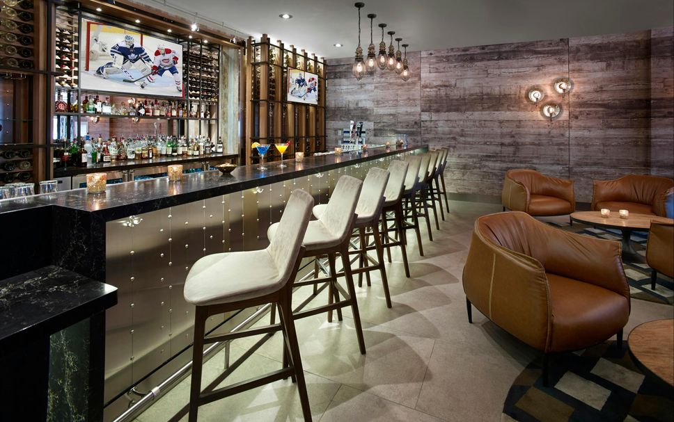 Bar Photo