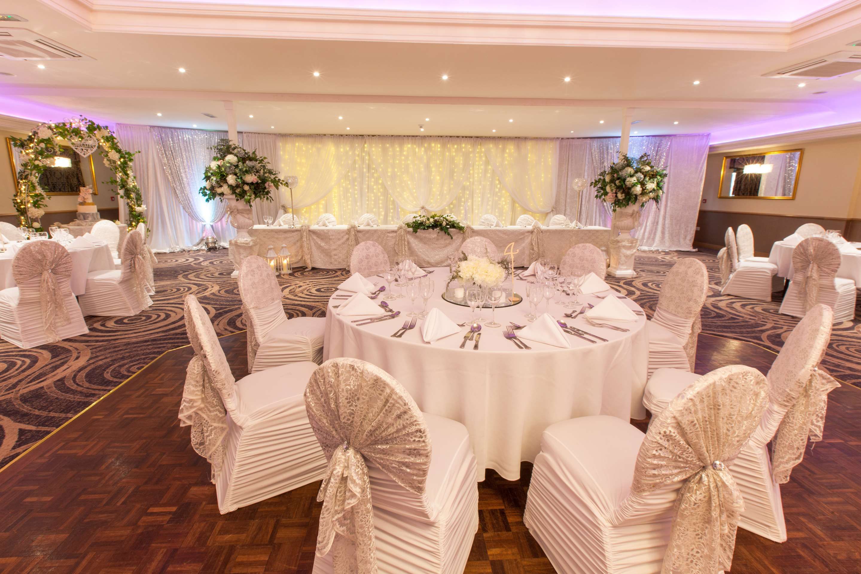 Banquet hall