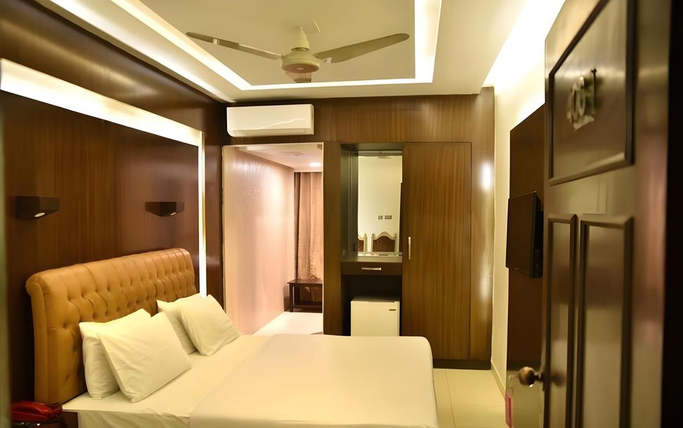 Bedroom Photo