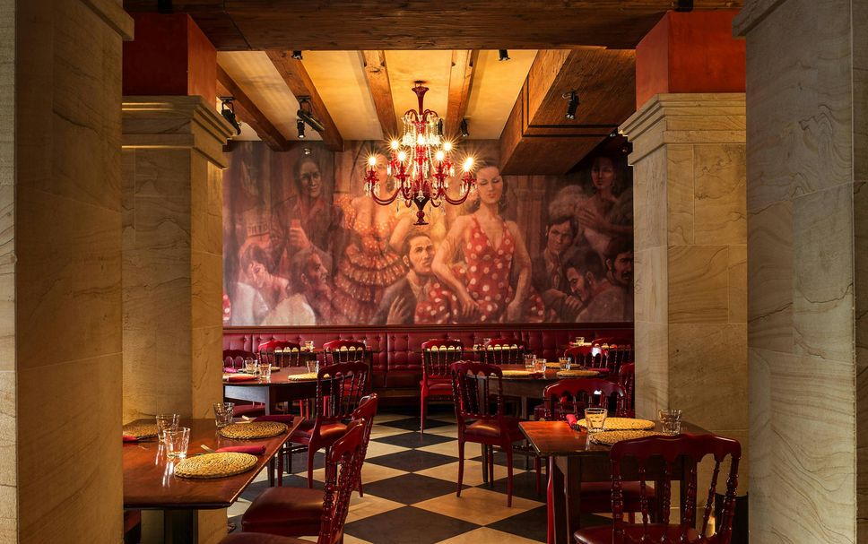 Restaurant Photo