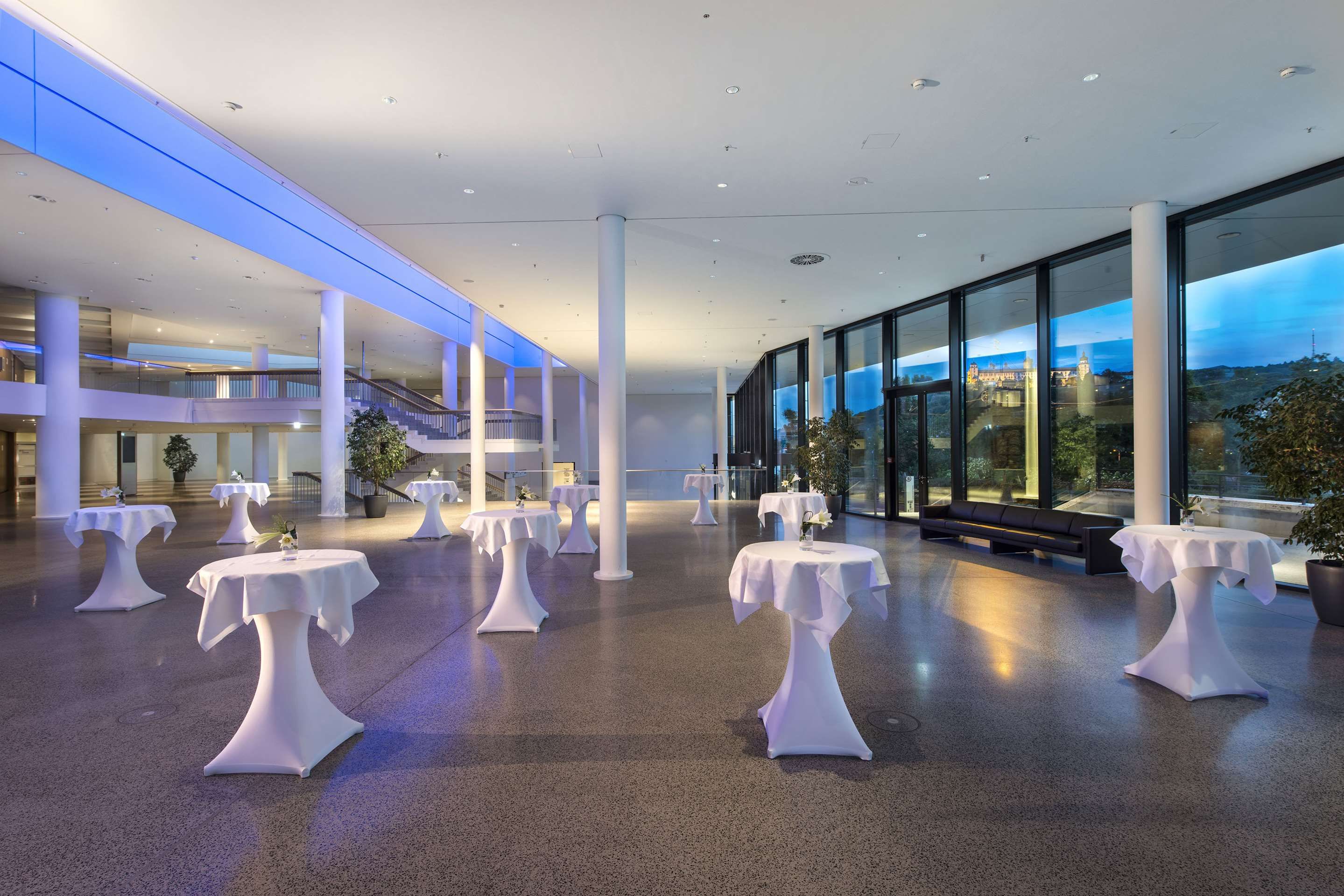 Banquet hall