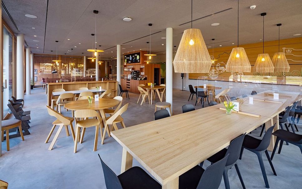 Restaurant Photo