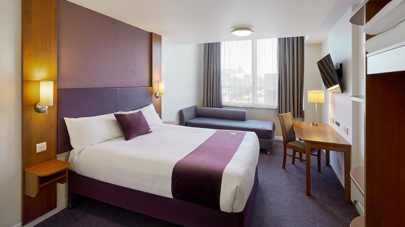 Premier Inn Cambridge A14 J32