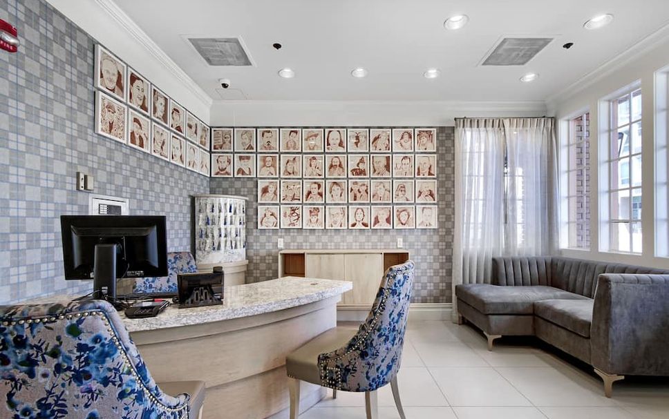 Front desk Photo