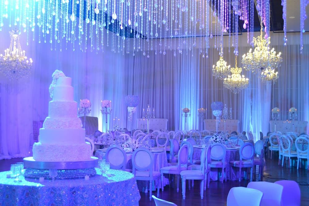 Banquet hall Photo