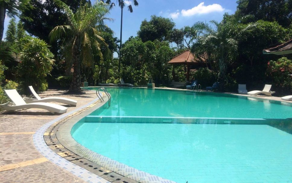 Pool Photo