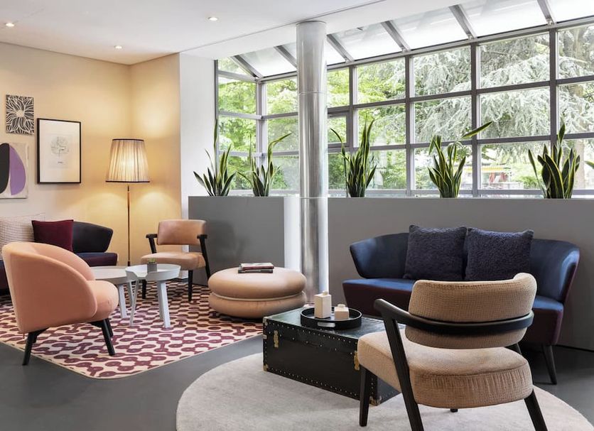 Lounge Photo