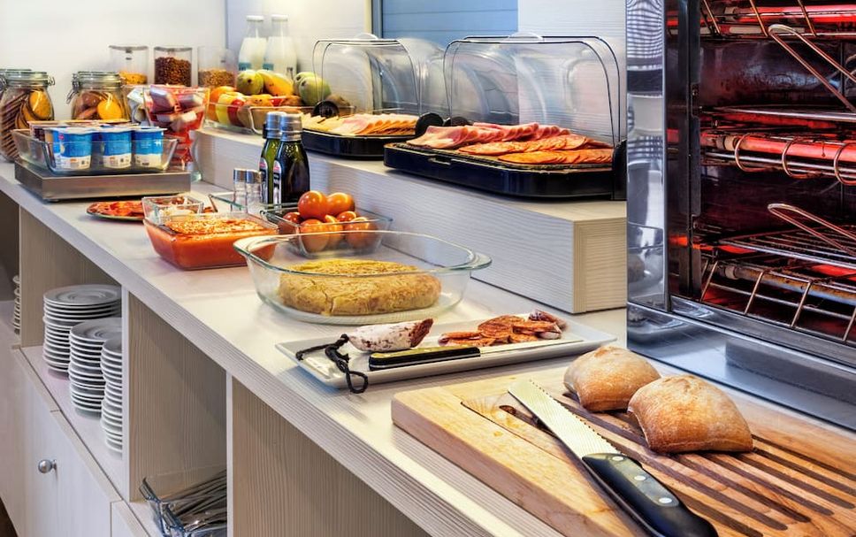 Buffet Photo