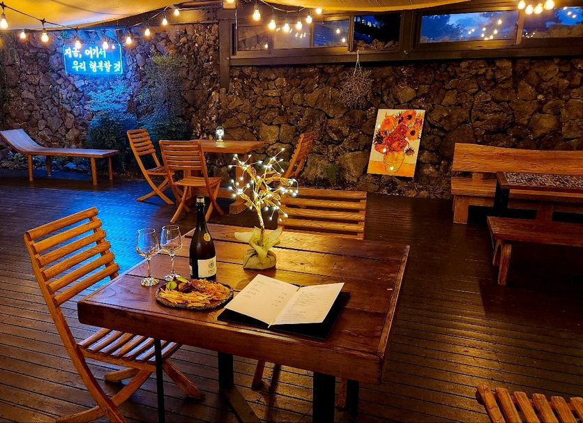 Restaurant Photo