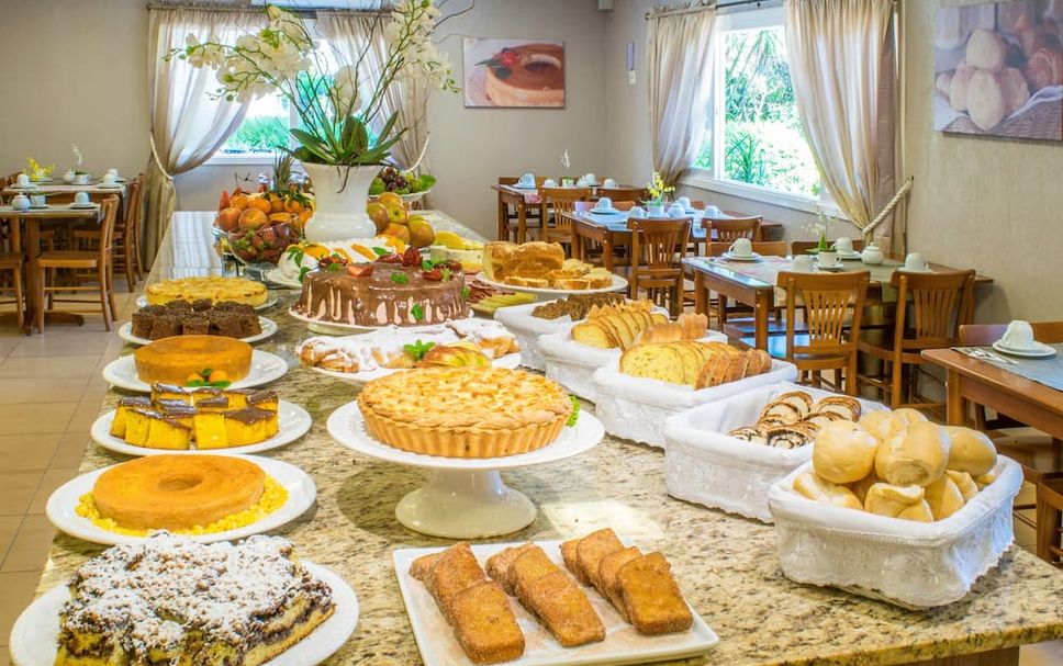 Buffet Photo