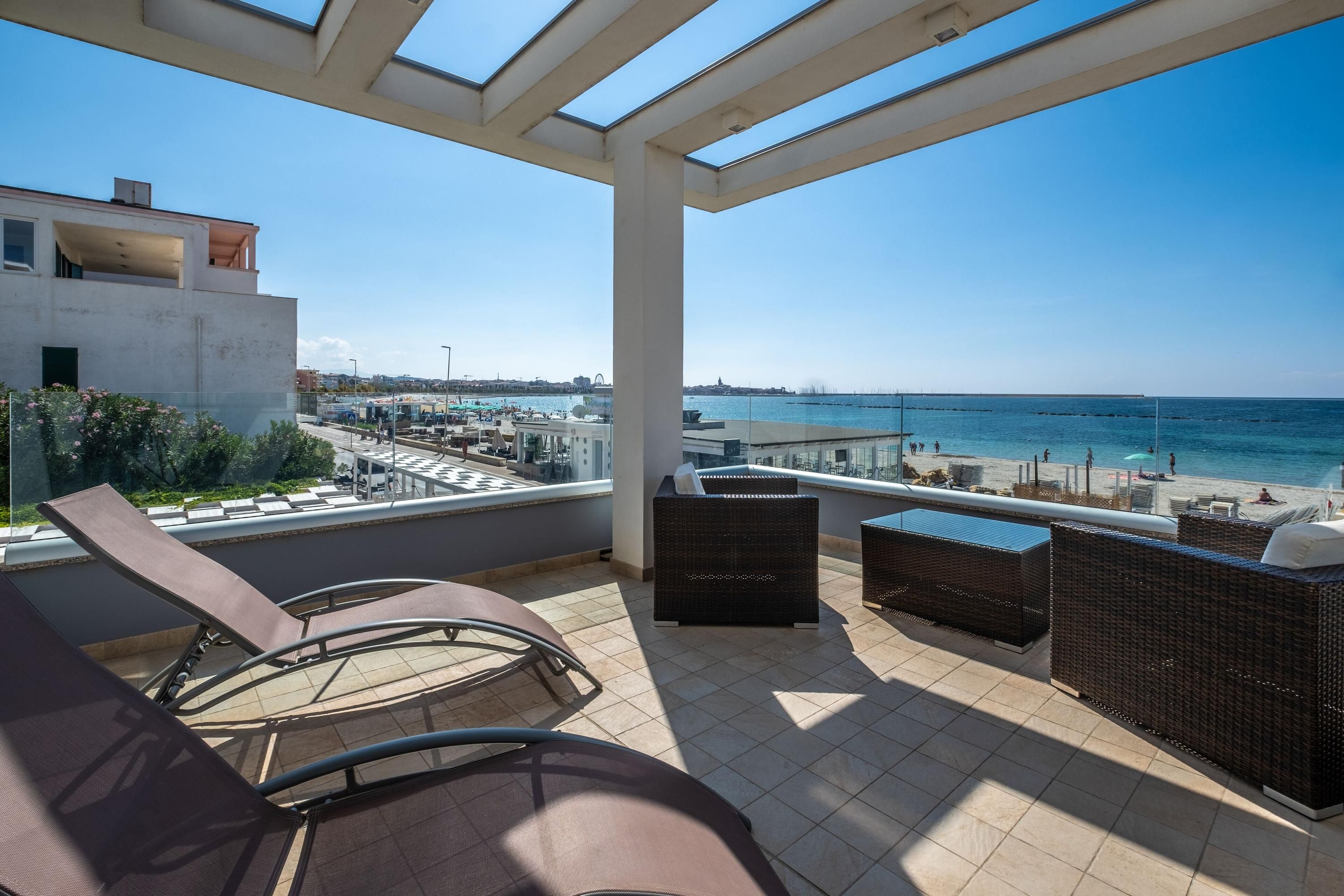 Balcony Photo