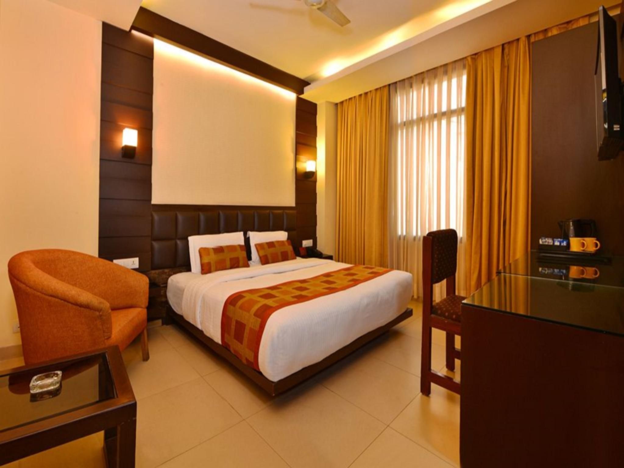 Bedroom