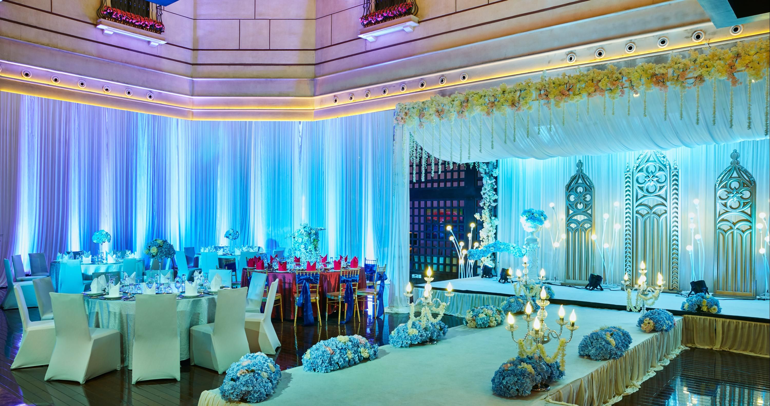 Banquet hall
