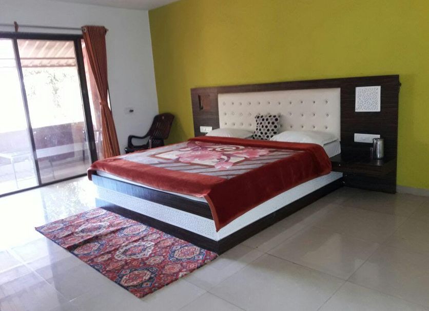 Bedroom Photo