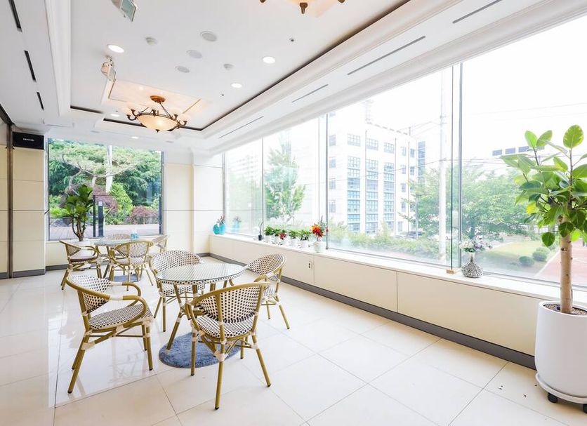 Dining room Photo