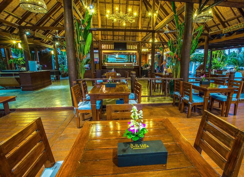 Restaurant Photo
