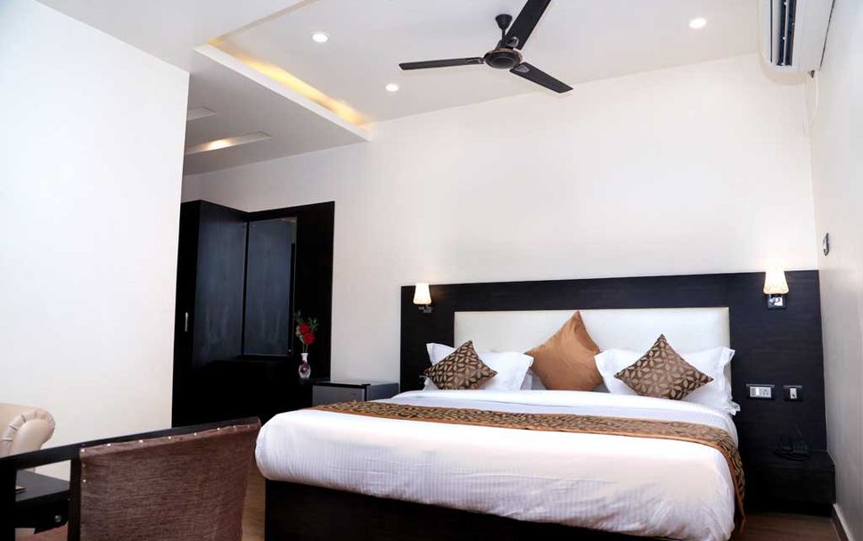 Bedroom Photo