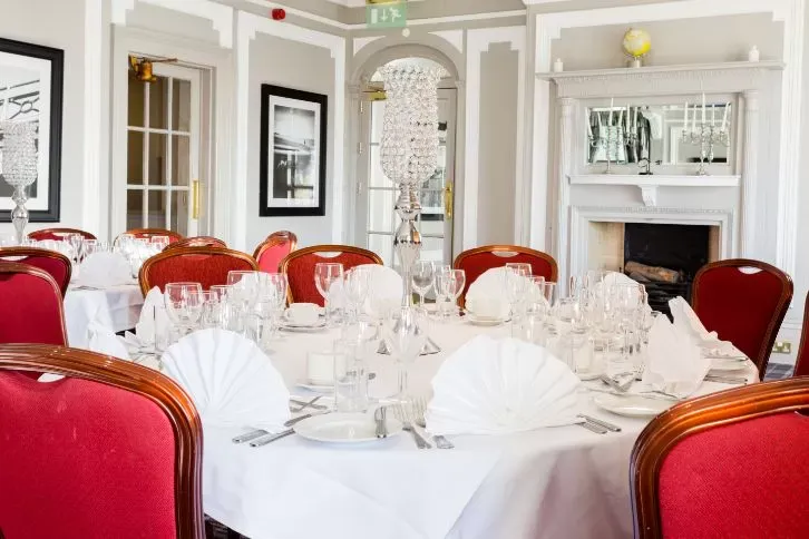 Banquet hall