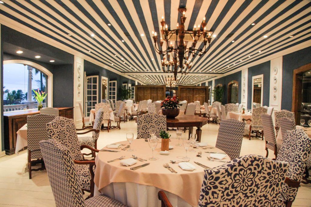 Banquet hall Photo