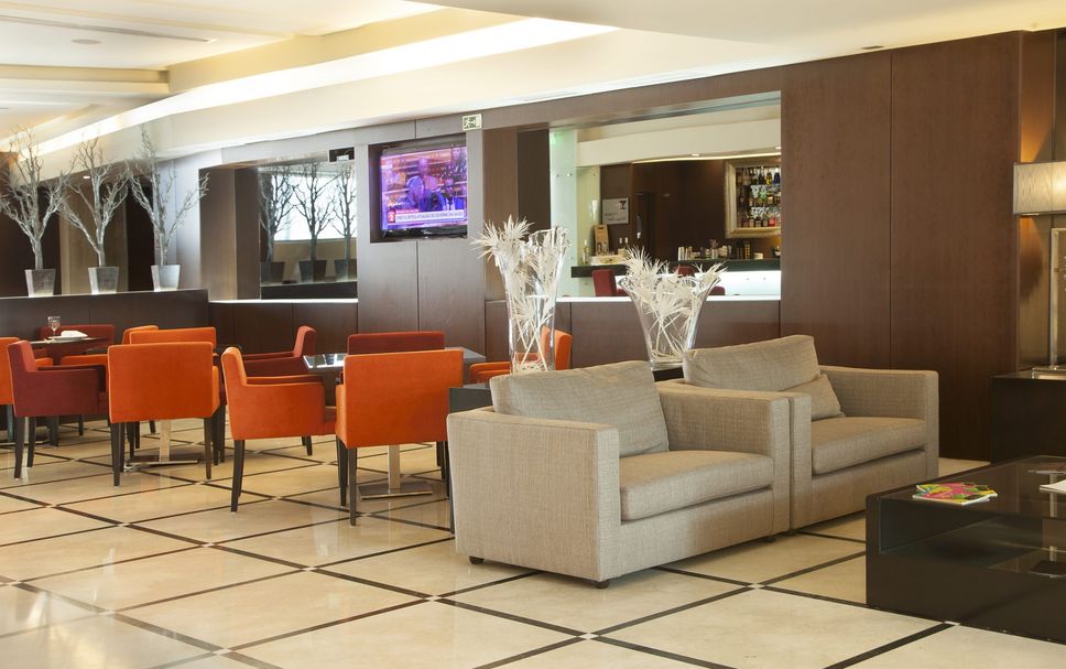Lounge Photo