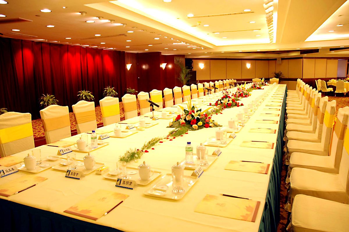 Banquet hall