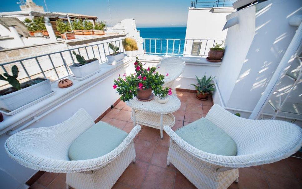 Balcony Photo