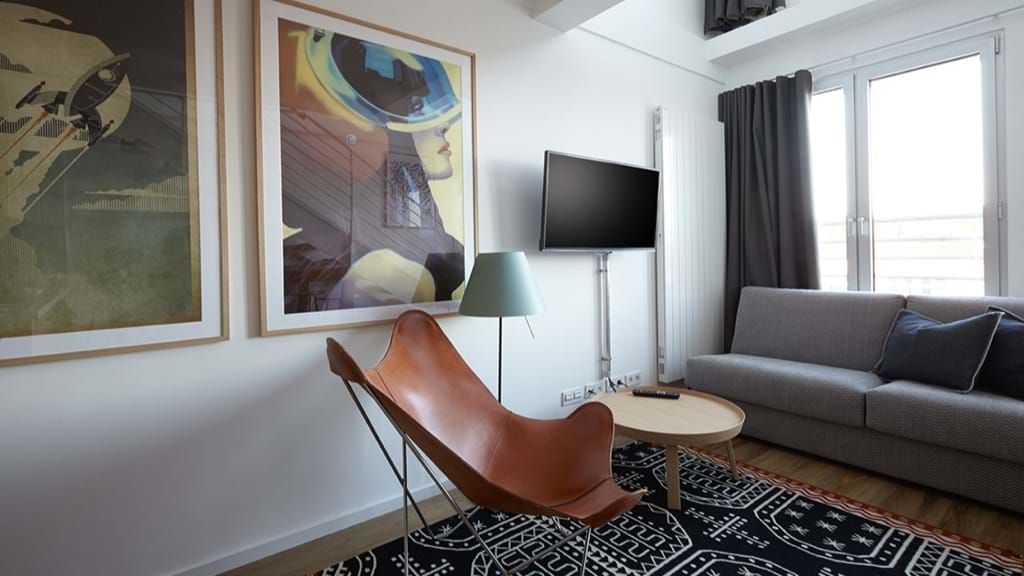 Room amenity