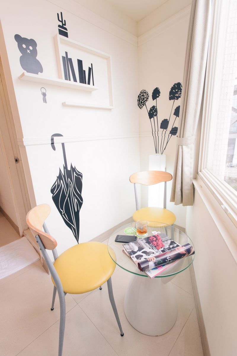 Room amenity