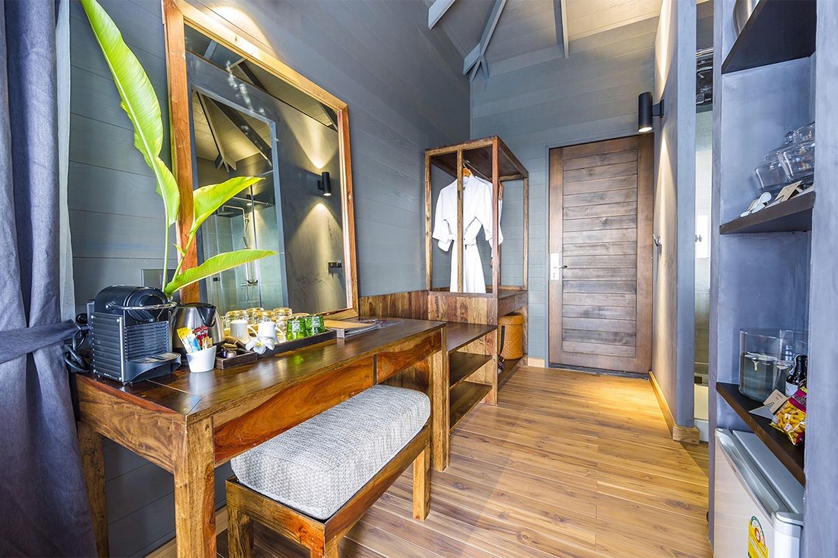 Room amenity