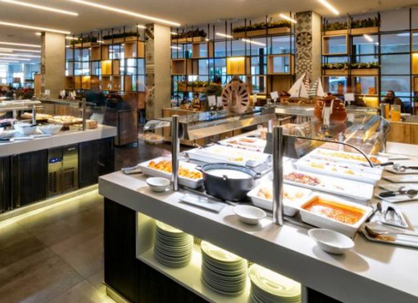 Buffet Photo