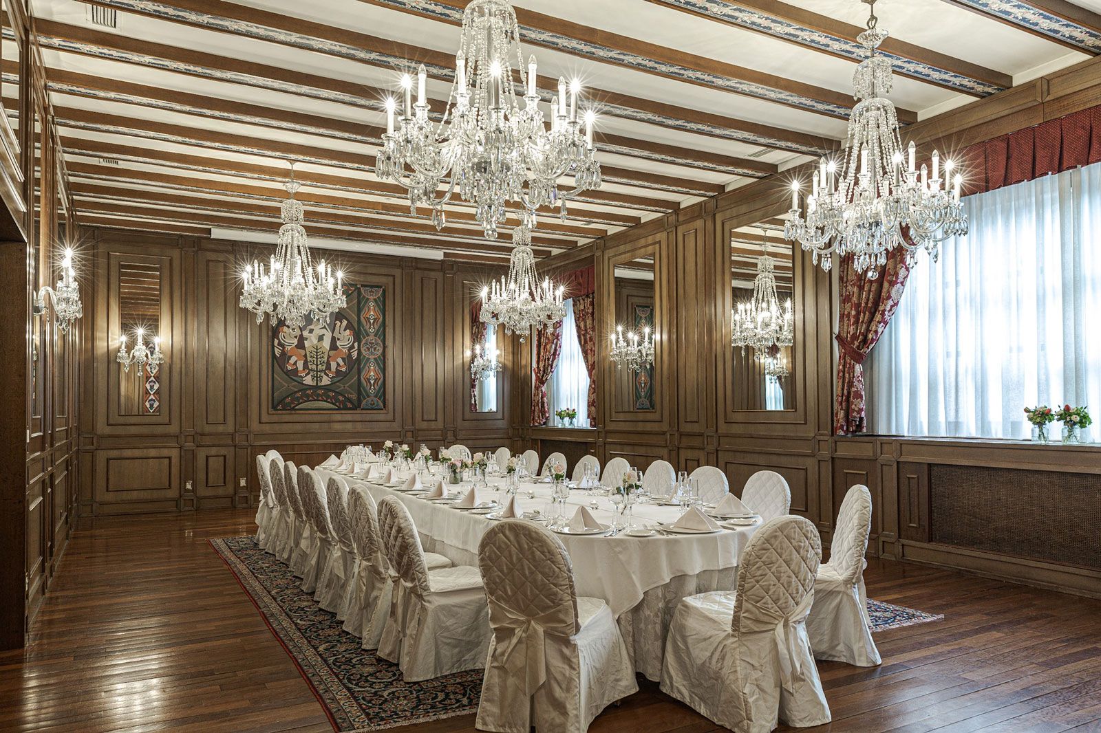 Banquet hall