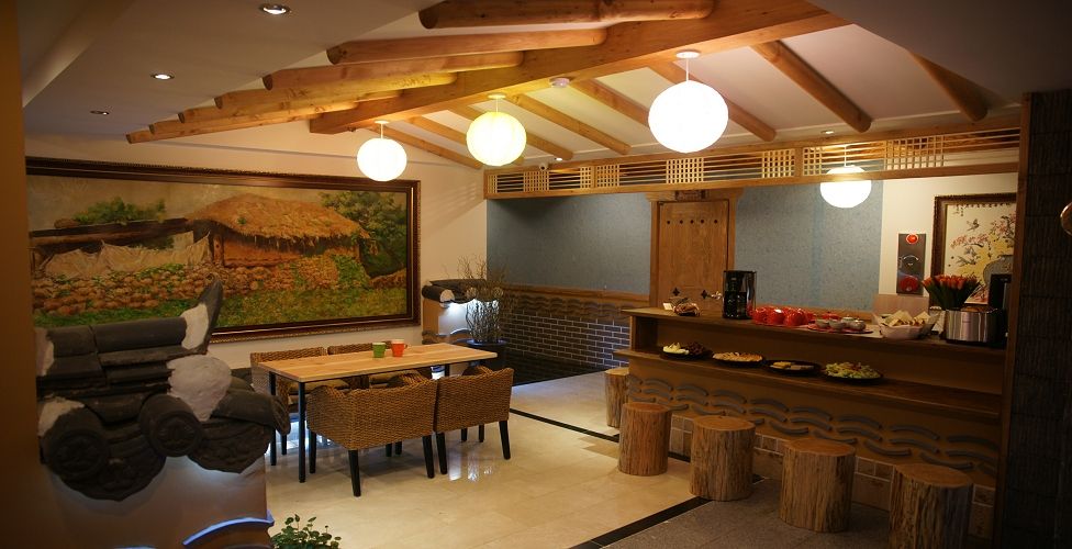 Dining room Photo
