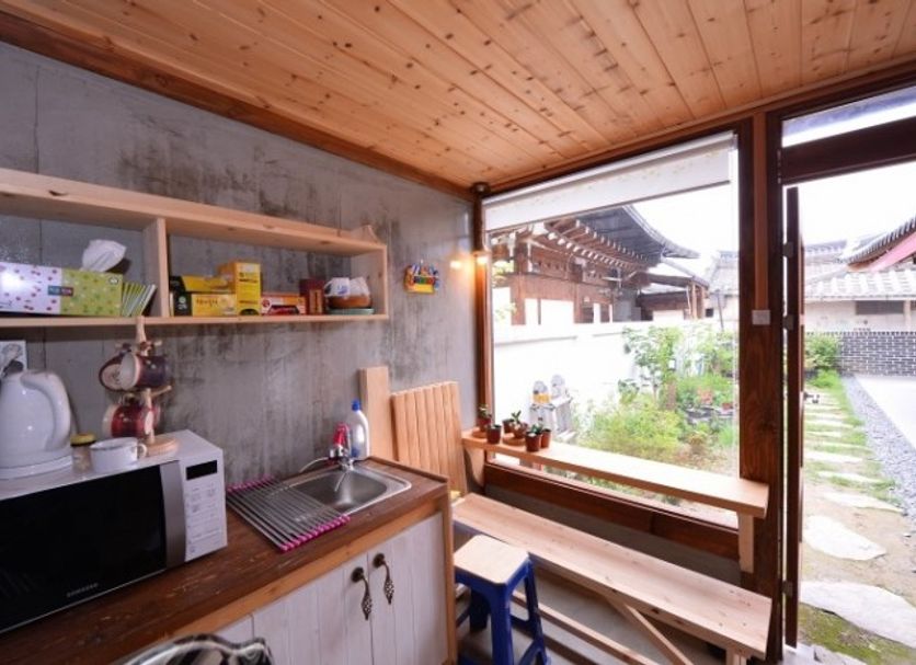 Kitchen Photo
