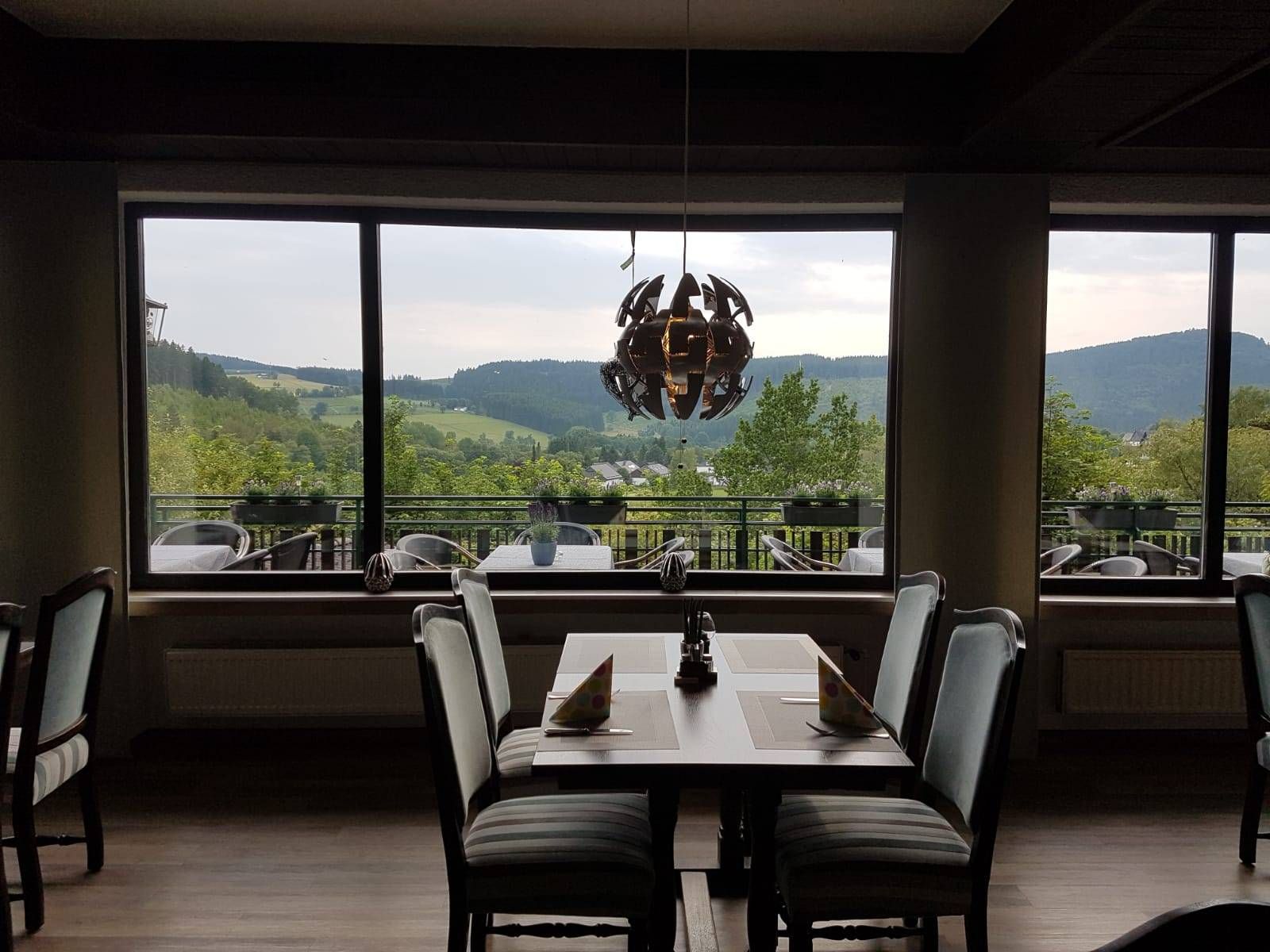 Dining room Photo